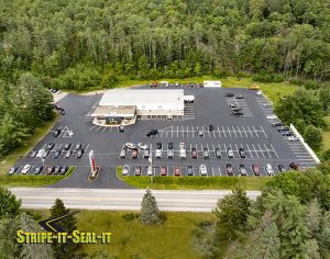 stripe-it-seal-it cm Minkler Keene NH Sealcoating Parking Lots and Driveways