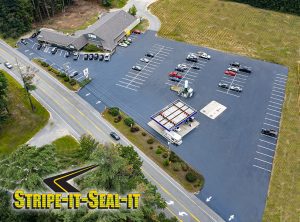 stripe-it-seal-it cm Minkler Keene NH Sealcoating Parking Lots and Driveways