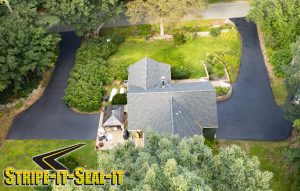 stripe-it-seal-it cm Minkler Keene NH Sealcoating Parking Lots and Driveways